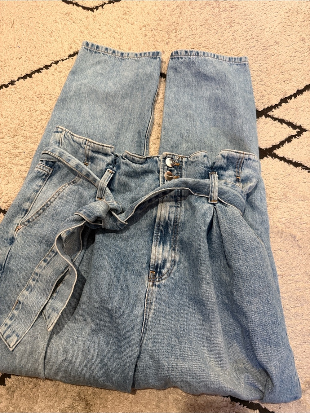 anine bing the everly High-Waist Light Blue Paperbag Jeans with Belt 28 - Picture 5 of 7